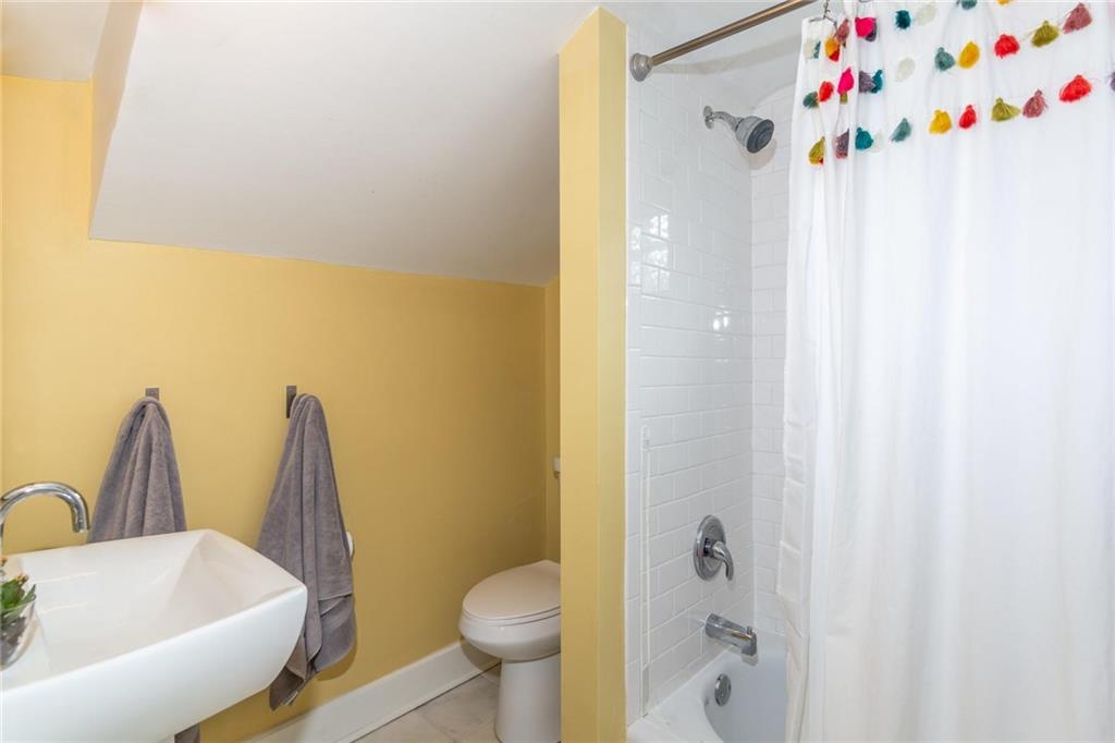 216 Berkley Road Indianapolis, IN 46208 - Photo 26 of 30 Gallery Image 26