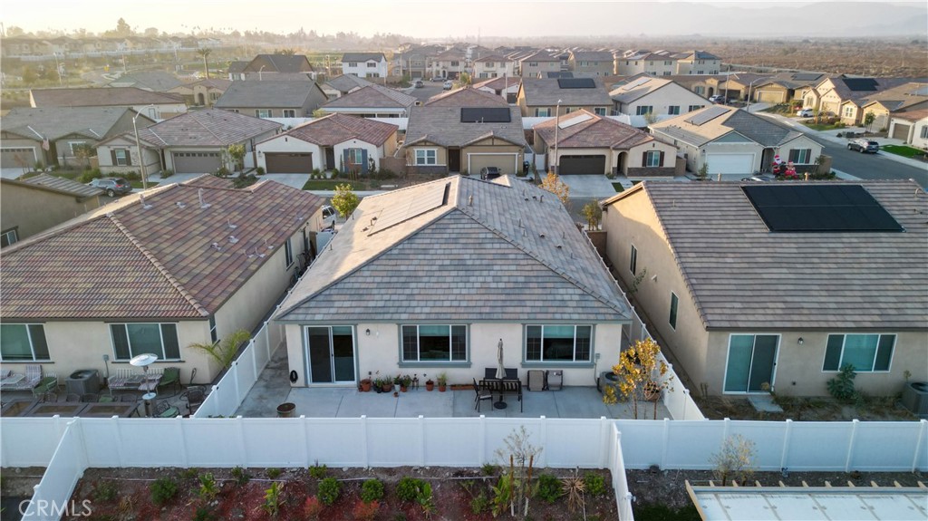 565 Hudson Way Rialto, CA 92377 - Photo 34 of 39 Gallery Image 34