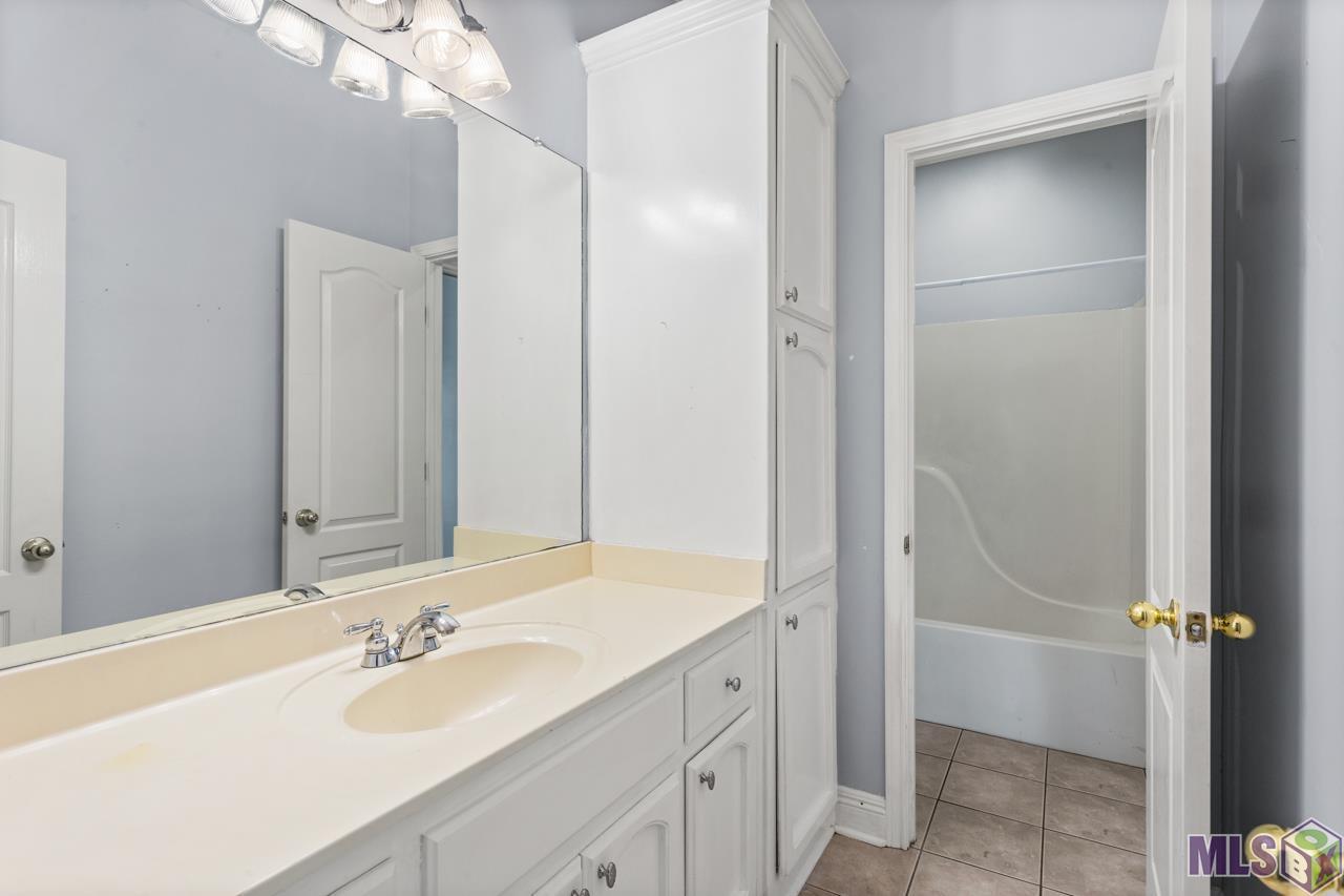 13511 Arnold Road Walker, LA 70785 - Photo 11 of 14 Gallery Image 11
