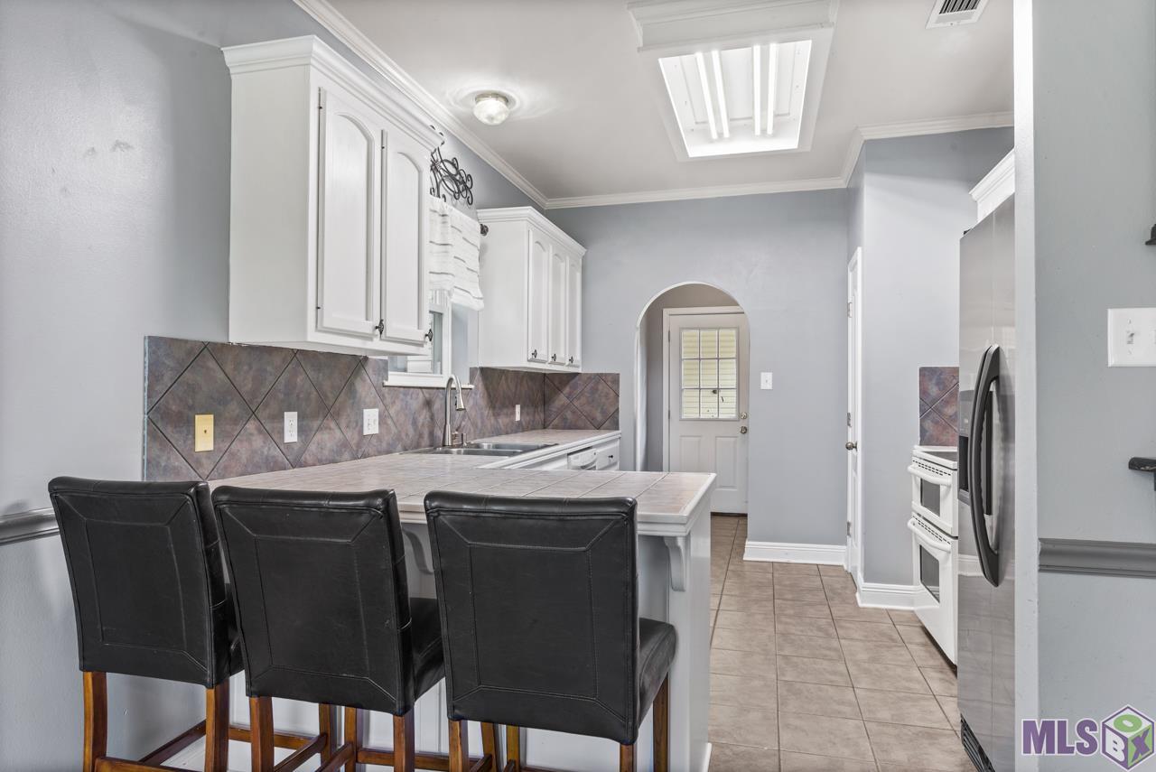 13511 Arnold Road Walker, LA 70785 - Photo 4 of 14 Gallery Image 4