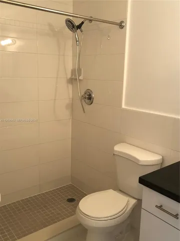 $2,150 | 9301 Southwest 92nd Avenue, Unit A408, Miami, FL 33176