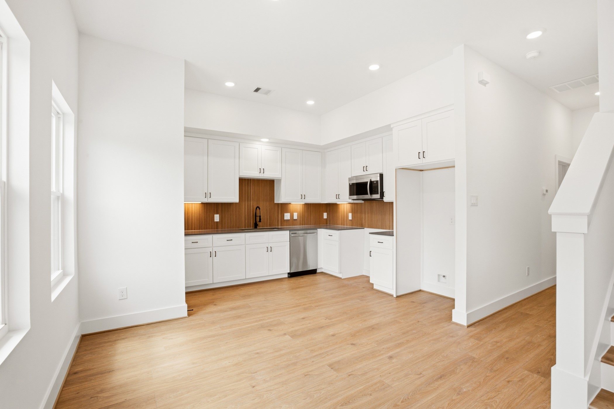 7841 Sunnyhill Street, Unit A Houston, TX 77088 - Photo 23 of 30