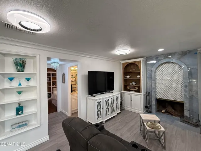 $12,500 | 379 South Greenway Avenue, Newbury Park, CA 91320