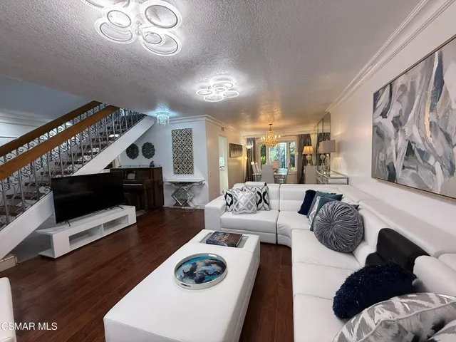 $12,500 | 379 South Greenway Avenue, Newbury Park, CA 91320