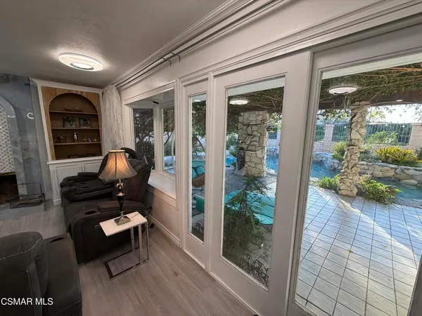 $8,800 | 379 South Greenway Avenue, Newbury Park, CA 91320