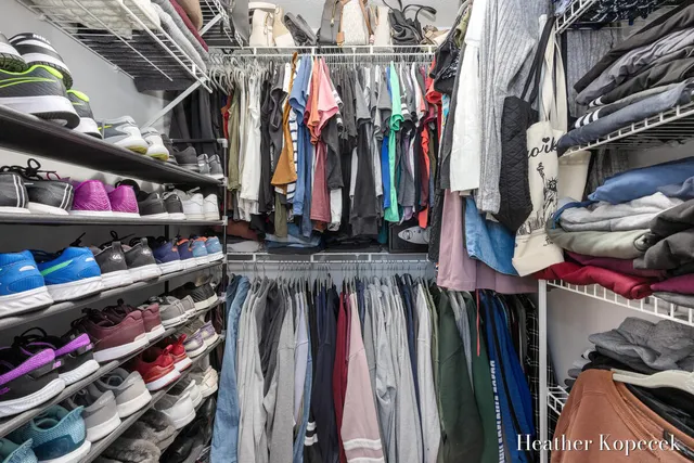 $399,900 | 3695 South Falling Leaf Drive Southeast, Grand Rapids, MI 49512