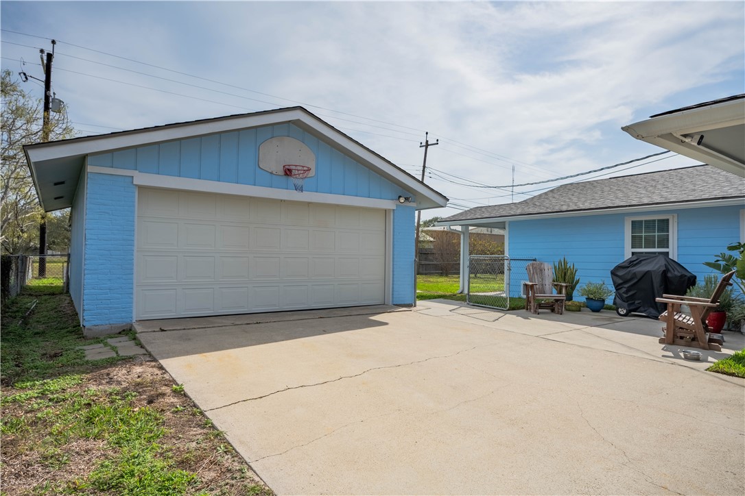 464 Sunset Ingleside, TX 78362 - Photo 29 of 38