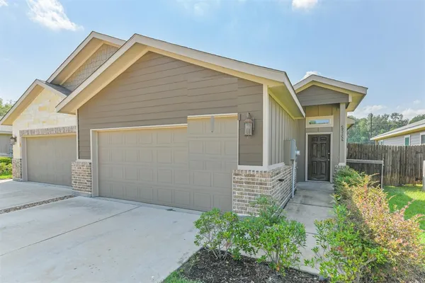 $1,695 | 25109 Pacific Wren Drive, Magnolia, TX 77354