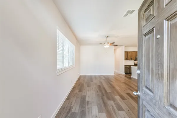 $1,695 | 25109 Pacific Wren Drive, Magnolia, TX 77354