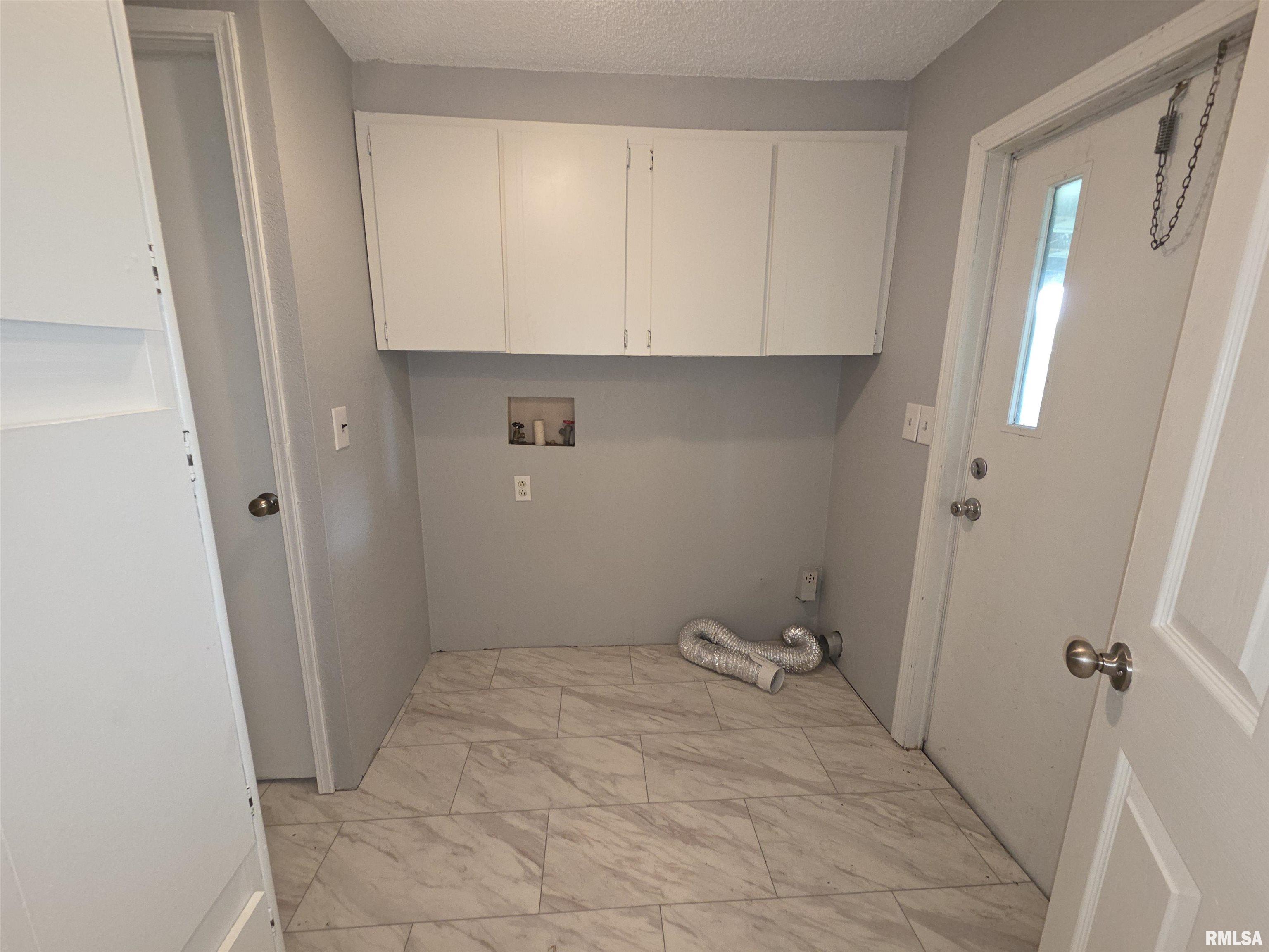 201 3rd Street Christopher, IL 62822 - Photo 19 of 27