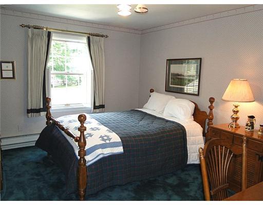 31 Fitzwilliams Road Washington, PA 15301 - Photo 14 of 18 Bedroom.