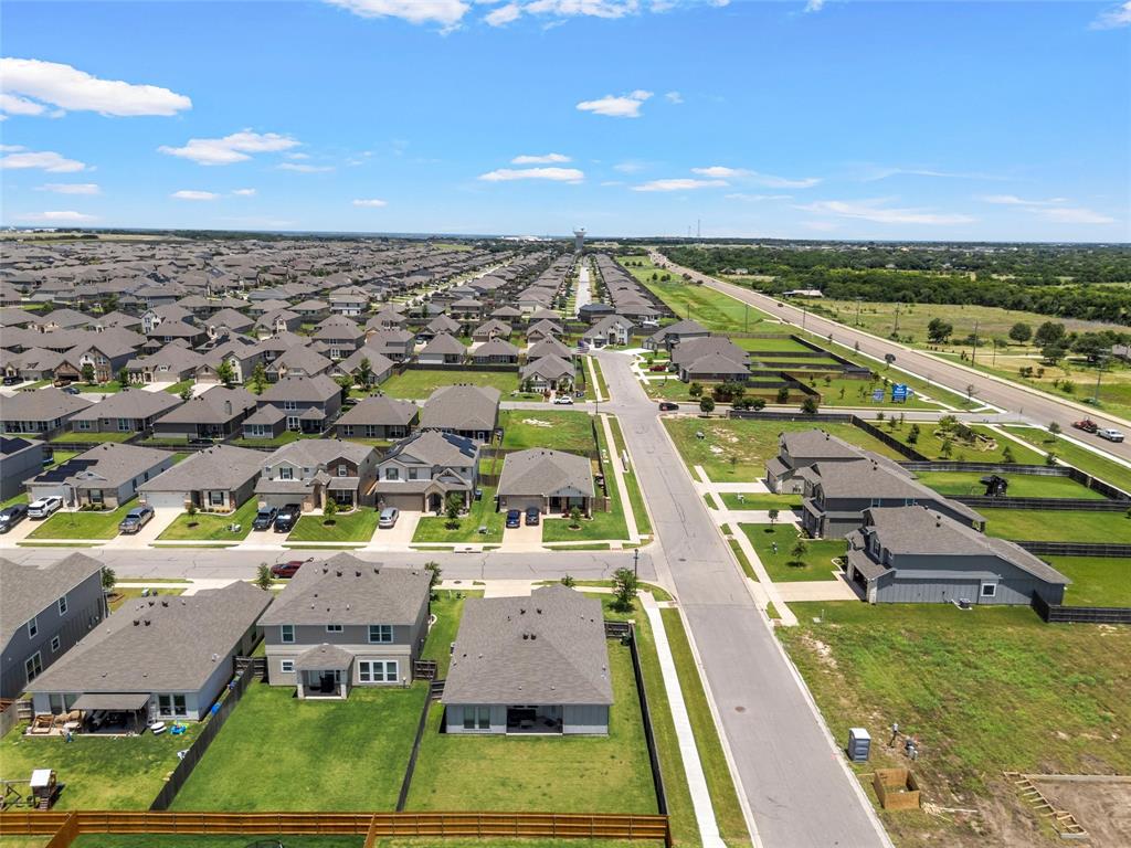 11100 Solar Street Lorena, TX 76655 - Photo 32 of 34
