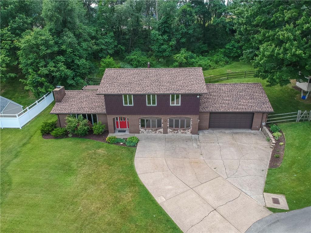 106 Colonial Way Aliquippa, PA 15001 - Photo 4 of 50