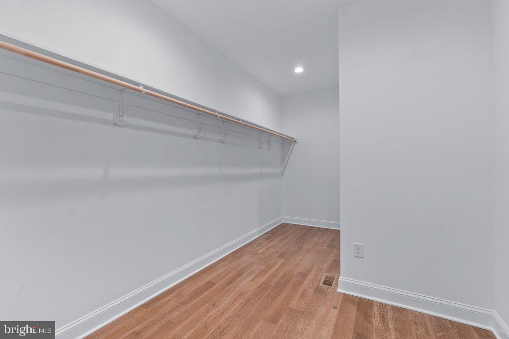 2618 Pleasantville Road Fallston, MD 21047 - Photo 42 of 71 Walk in closet