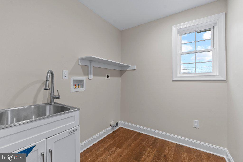 2618 Pleasantville Road Fallston, MD 21047 - Photo 49 of 71 Upper level laundry