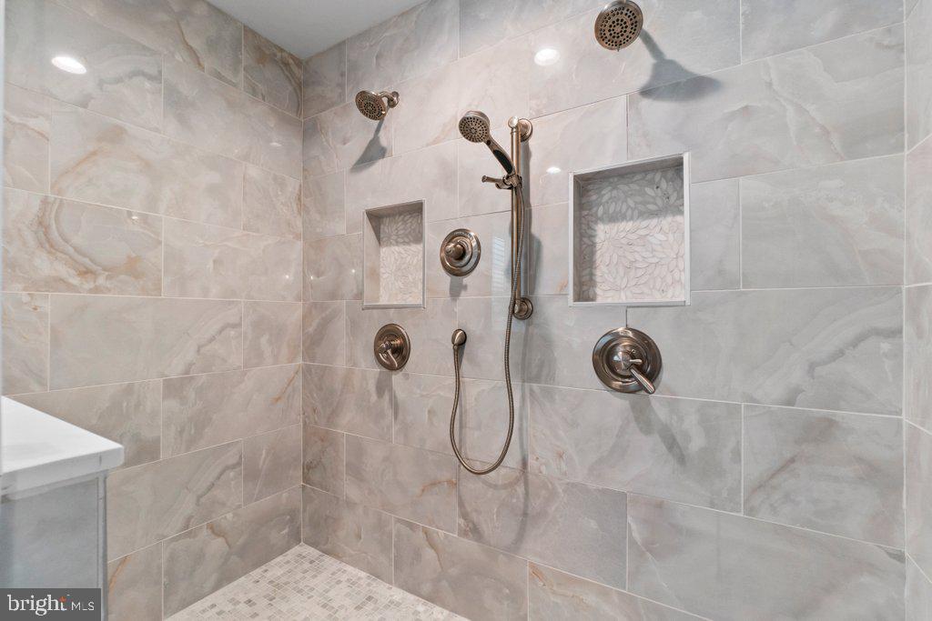 2618 Pleasantville Road Fallston, MD 21047 - Photo 61 of 71 Huge shower