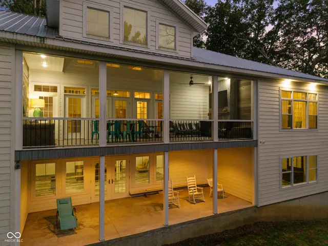 $779,000 | 14000 West Lake Road, Seymour, IN 47274