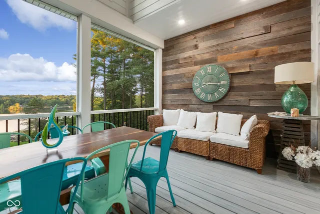 $779,000 | 14000 West Lake Road, Seymour, IN 47274