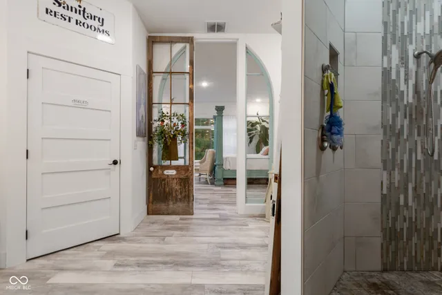 $779,000 | 14000 West Lake Road, Seymour, IN 47274