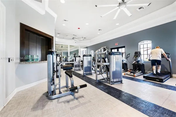 $625,000 | 11724 Southwest 13th Lane, Pembroke Pines, FL 33025