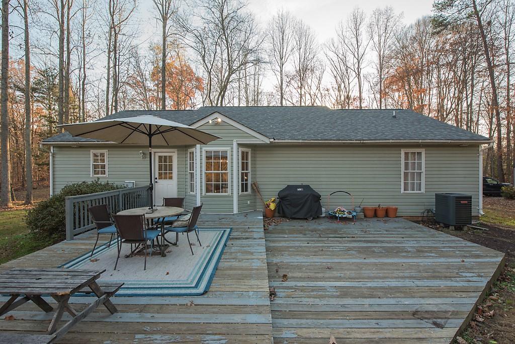 118 Oak Ridge Road Gum Spring, VA 23065 - Photo 31 of 45 Gallery Image 31