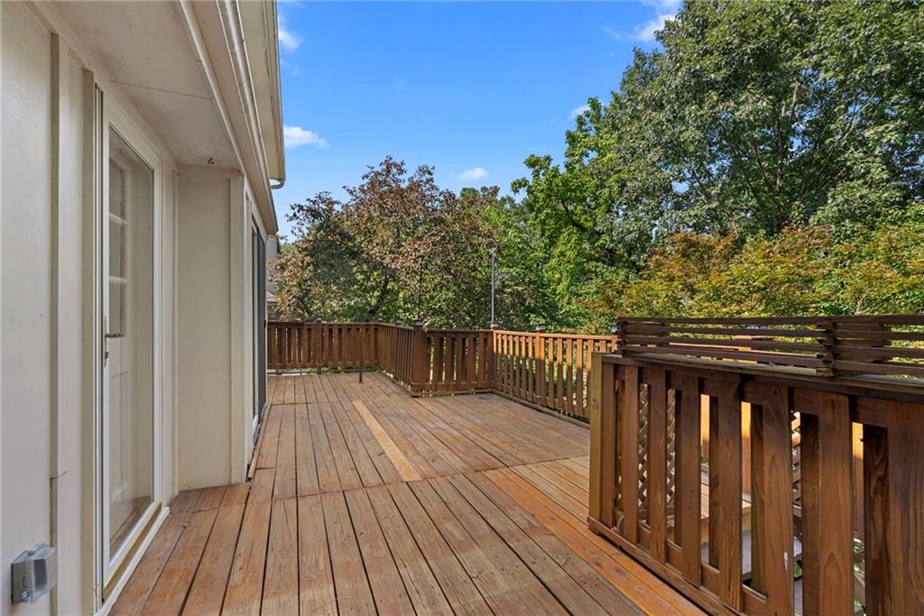 10183 Switzer Road Overland Park, KS 66212 - Photo 42 of 49 Gallery Image 42