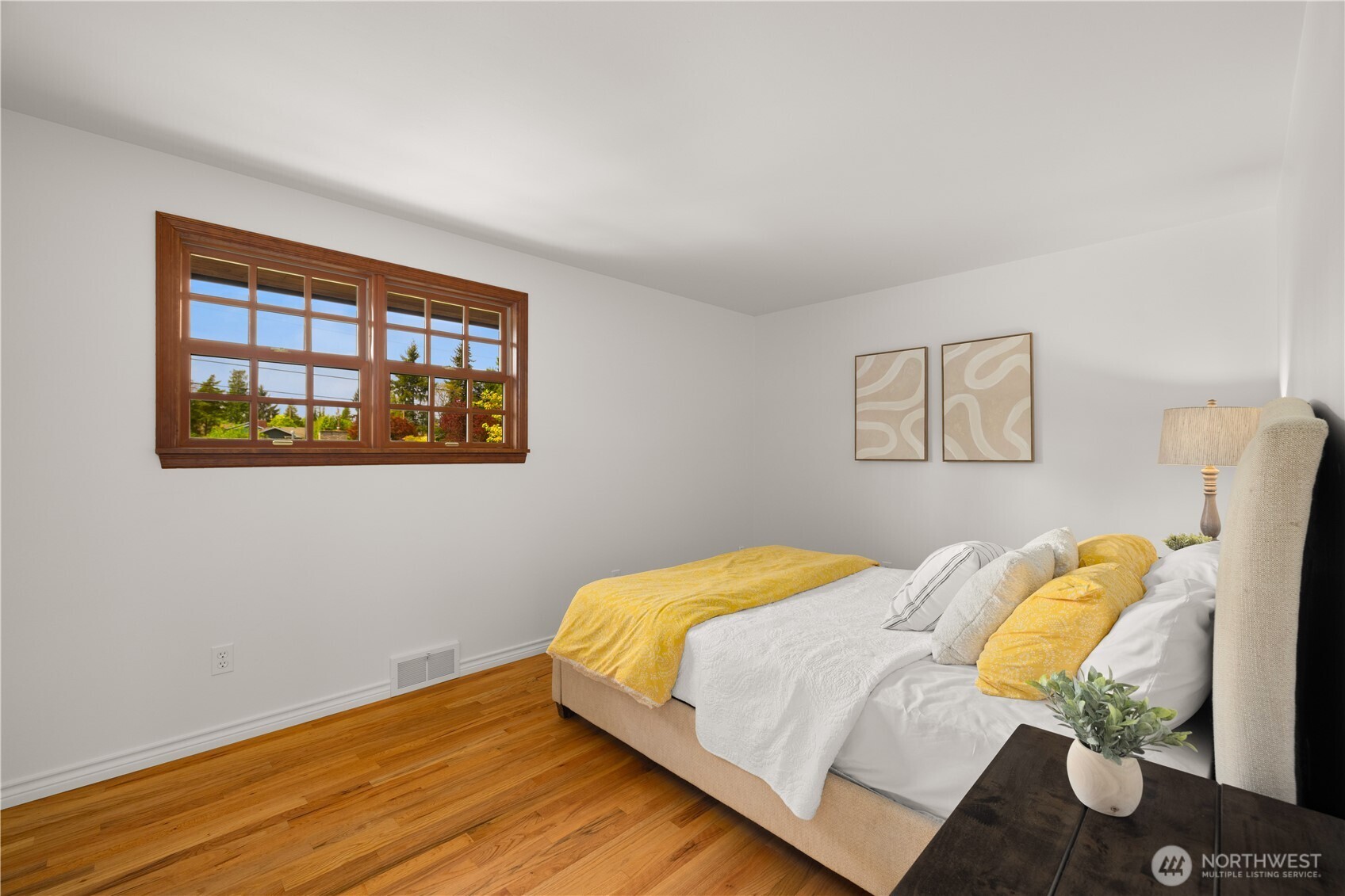 18615 81st Avenue West Edmonds, WA 98026 - Photo 16 of 37 a bedroom with a bed and a window