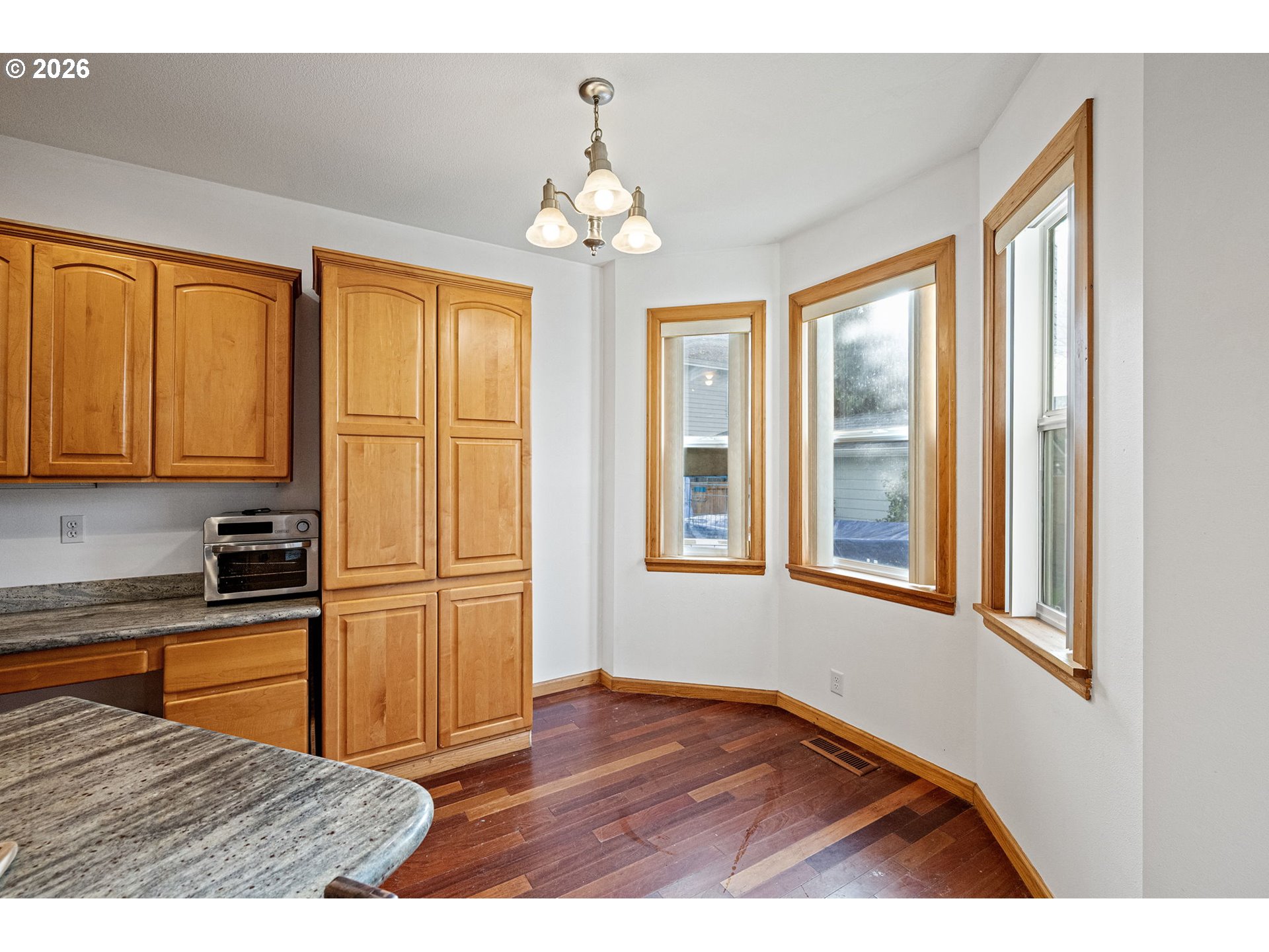 970 T Street Springfield, OR 97477 - Photo 12 of 41