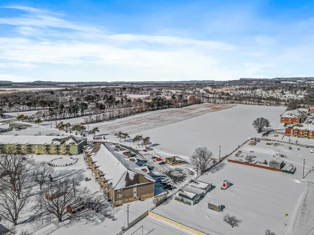 $4,833,000 | 35 Holmen Wi 54636, Onalaska, WI 54650