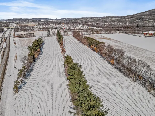 $4,833,000 | 35 Holmen Wi 54636, Onalaska, WI 54650