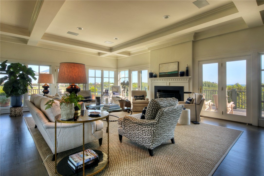 146 Brenton Road Newport, RI 02840 - Photo 10 of 39 Gallery Image 10