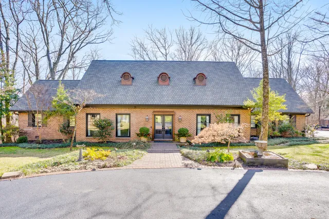 $1,450,000 | 1117 Mountain Terrace, Lookout Mountain, GA 30750