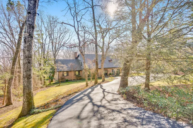 $1,450,000 | 1117 Mountain Terrace, Lookout Mountain, GA 30750