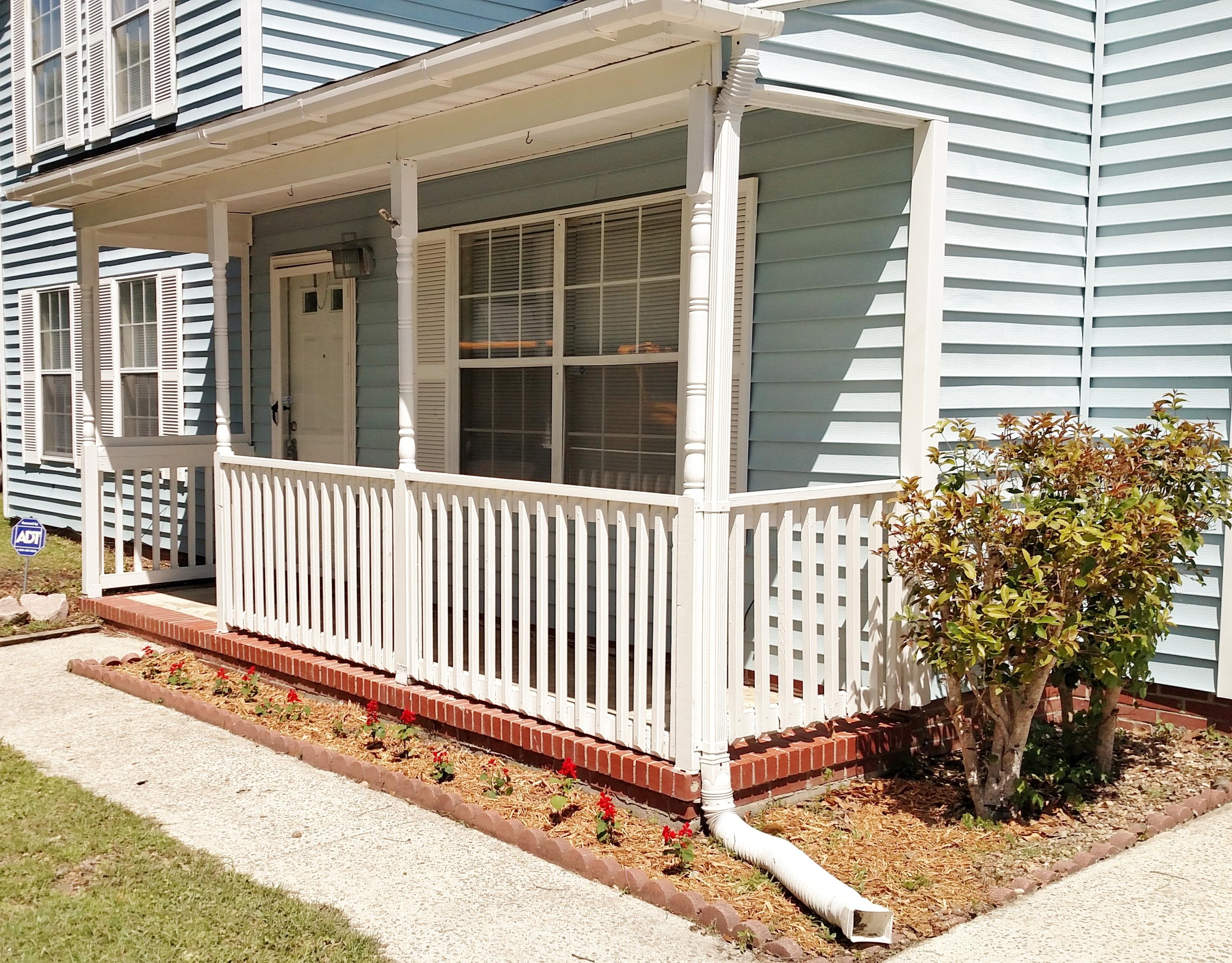 401 Laurel Ridge Road North Charleston, SC 29418 - Photo 3 of 26 Cute Porch
