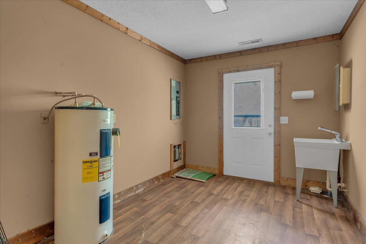 360 Dixon Cove Road Sequatchie, TN 37374 - Photo 19 of 42 21-BOX09570