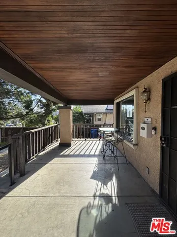 $3,500 | 147 North Dillon Street, Los Angeles, CA 90026