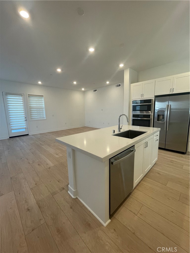 117 Proctor Irvine, CA 92618 - Photo 11 of 12