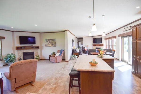 $749,900 | 39949 Sunset Shores Road Southeast, Mentor, MN 56736