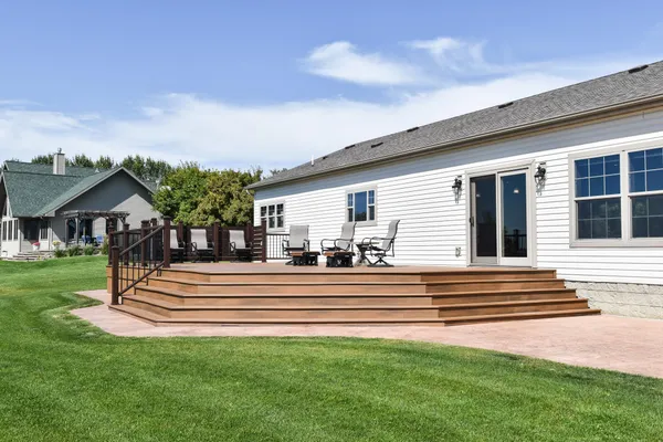 $749,900 | 39949 Sunset Shores Road Southeast, Mentor, MN 56736