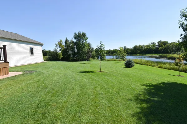 $749,900 | 39949 Sunset Shores Road Southeast, Mentor, MN 56736