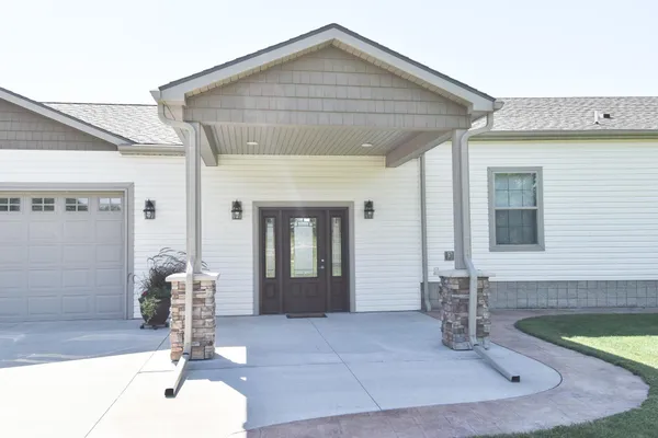 $749,900 | 39949 Sunset Shores Road Southeast, Mentor, MN 56736