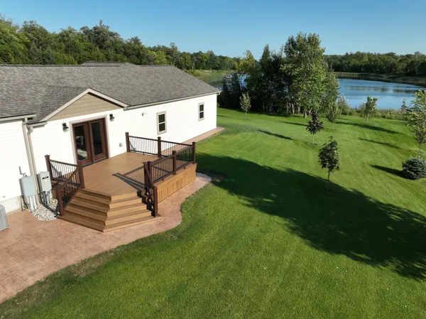 $749,900 | 39949 Sunset Shores Road Southeast, Mentor, MN 56736