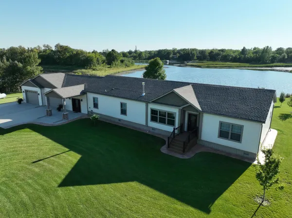 $749,900 | 39949 Sunset Shores Road Southeast, Mentor, MN 56736