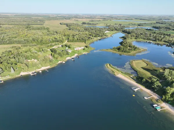 $749,900 | 39949 Sunset Shores Road Southeast, Mentor, MN 56736