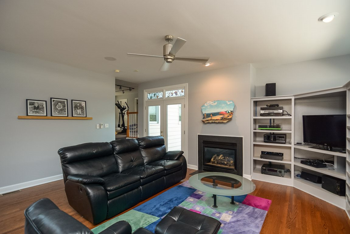 4601 Mentone Way Raleigh, NC 27612 - Photo 17 of 25 Family Room