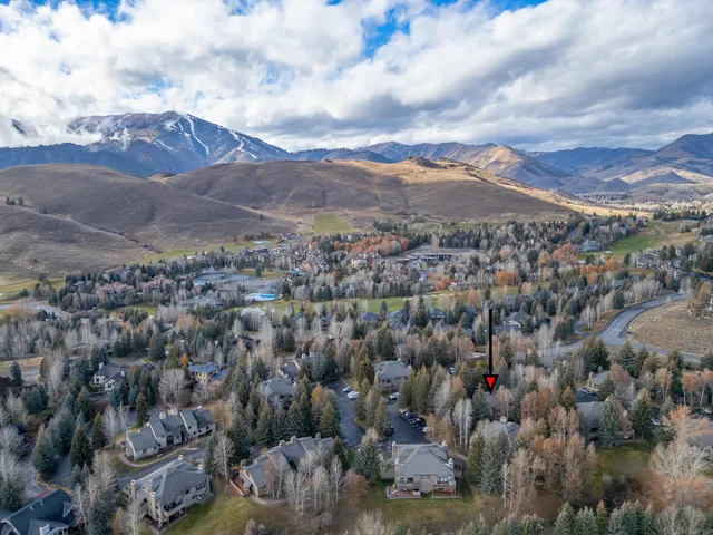 $705,000 | 4125 Bluff Condo Drive, Sun Valley, ID 83353