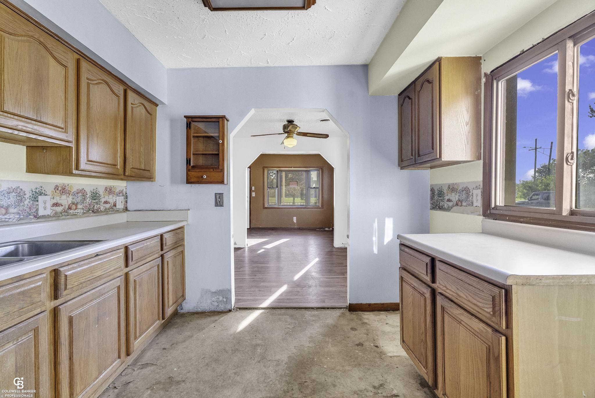 1461 Minnesota Road Port Huron, MI 48060 - Photo 16 of 35