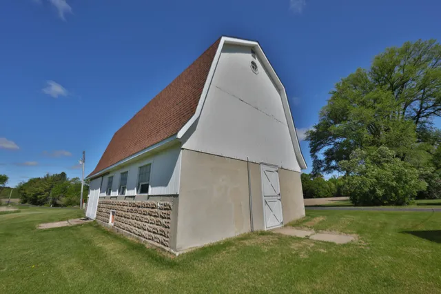 $1,299,900 | N5956 Town Shop Road, Camp Douglas, WI 54618