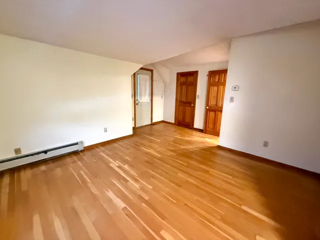 $2,300 | 12 Keenan Street, Unit 3, Watertown, MA 02472