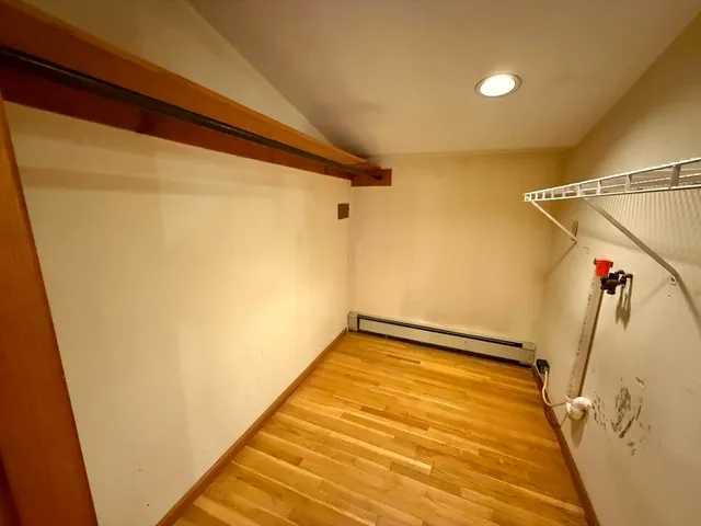 $2,300 | 12 Keenan Street, Unit 3, Watertown, MA 02472